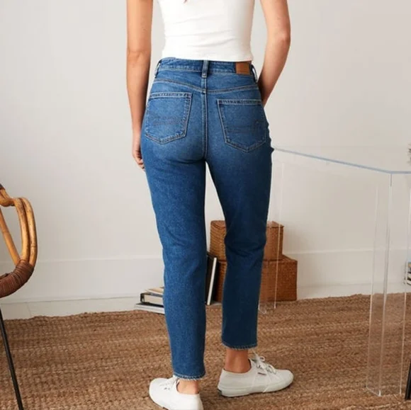 American Eagle Outfitters Highest Rise Mom Jeans - Picture 2 of 14